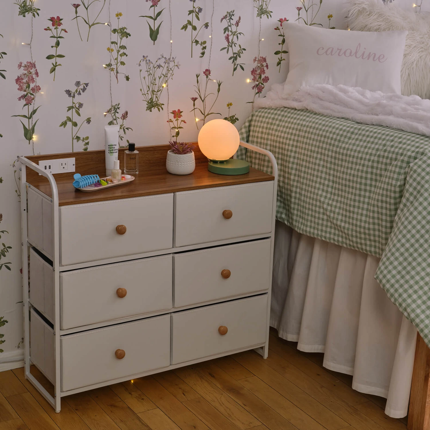 Mila Globe Accent Lamp Mila Globe Accent Lamp -Best Homeware Shop 0001 RebeccaCharging6Drawer2 1