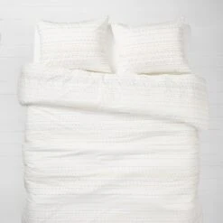 Embroidered Stripe Comforter And Sham Set -Best Homeware Shop 01 CHF20 COMF EMBSTRP MLT QN 013
