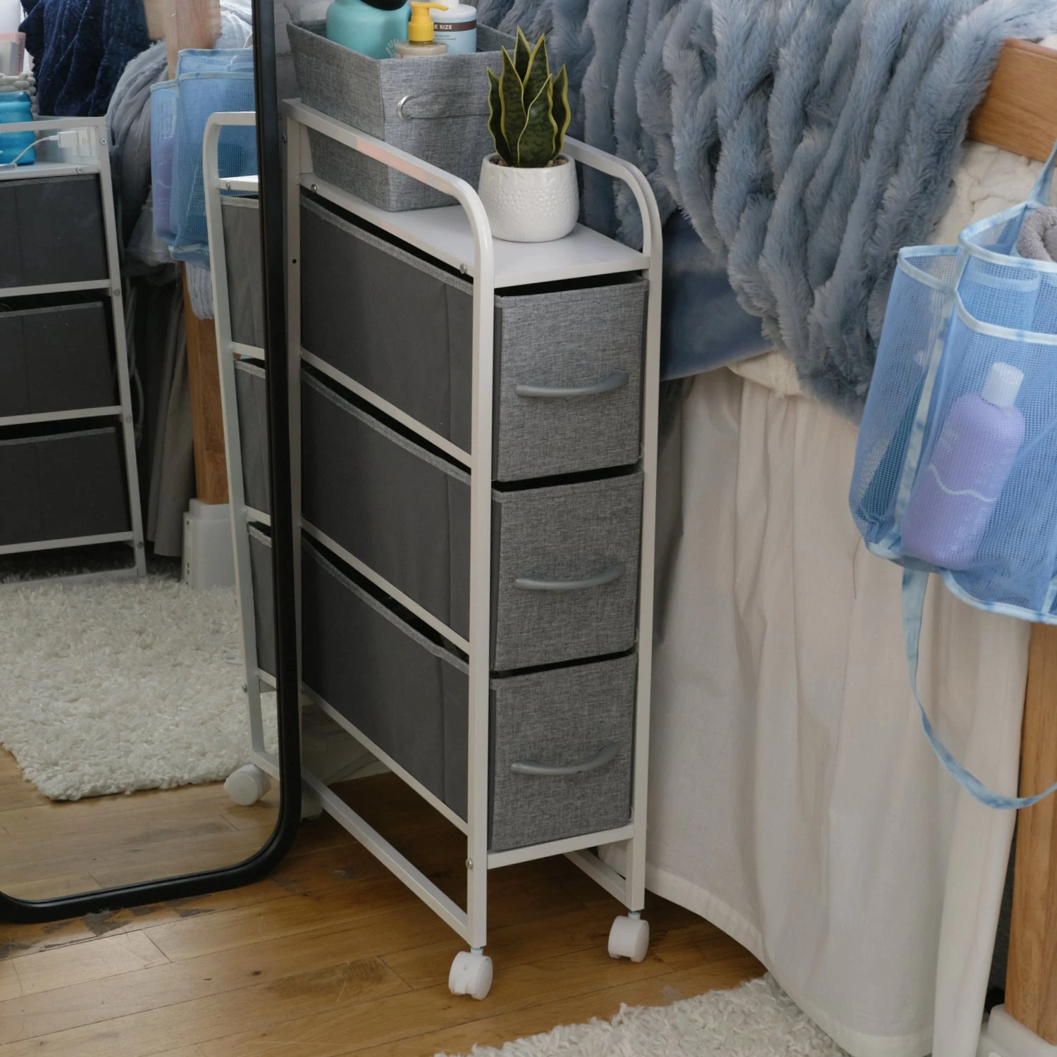 Reese Narrow 3-Drawer Cart on Wheels Reese Narrow 3-Drawer Cart On Wheels -Best Homeware Shop 16 NarrowDrawer 03