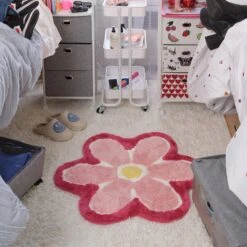 Flower Border Rug -Best Homeware Shop 93