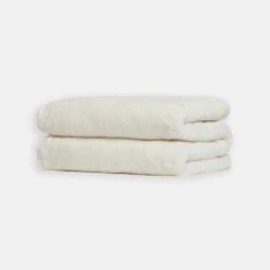 Apparis Luxe Faux Fur Throw Blanket