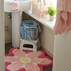 Flower Border Rug -Best Homeware Shop Bath Rugs Flower Pink