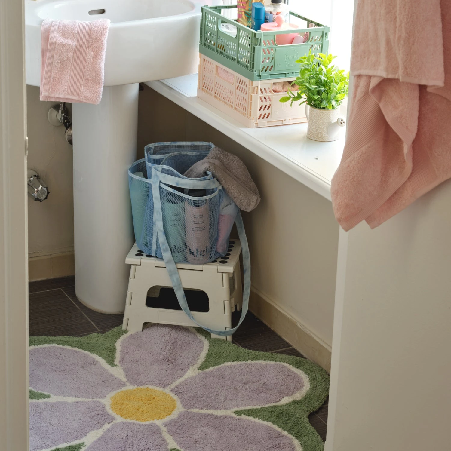 Washable Flower Shaped Accent Rug Washable Flower Shaped Accent Rug -Best Homeware Shop Bath Rugs Flower Purple