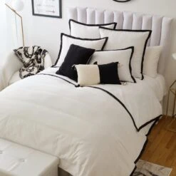 Eliza Colorblocked Tassel Lumbar Pillow Cover -Best Homeware Shop City Lux 037 2 1f557ae3 3b8c 479e af5f bcadd5ff2a45