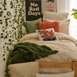 Emme Chunky Knit Throw Blanket -Best Homeware Shop CopyofOrganic Plant A 060