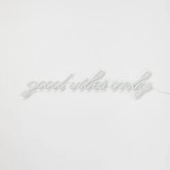 Good Vibes Only Neon Sign -Best Homeware Shop Good Vibes Only Neon Sign White 017