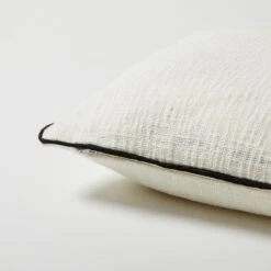 Charlie Cotton Square Pillow Cover -Best Homeware Shop Solid Contrast Piping Square Pillow Cover WHT BLK 015 1