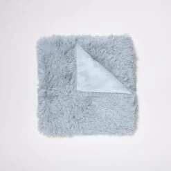 Shaggy Faux Fur Throw Blanket