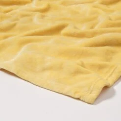 Esme Super Plush Throw Blanket -Best Homeware Shop ThrowBlanket SuperPlush Yellow 004